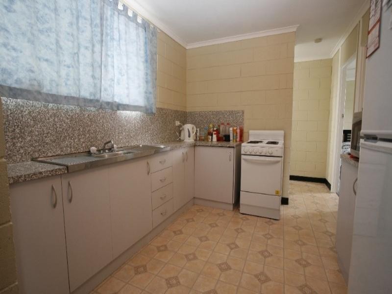 1/20 Carmody Street, Hermit Park QLD 4812