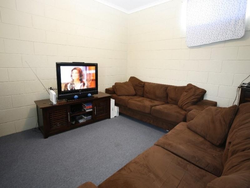 1/20 Carmody Street, Hermit Park QLD 4812