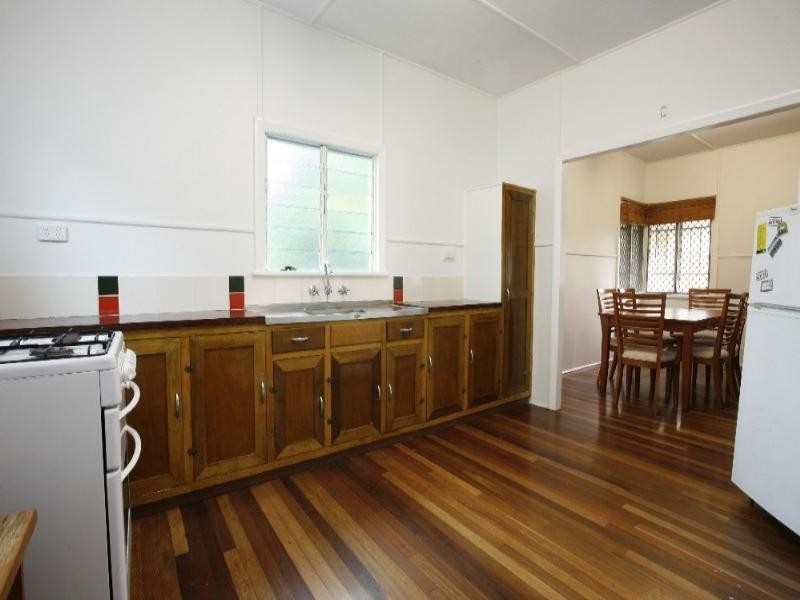 35 First Avenue, Railway Estate QLD 4810