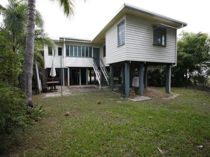 35 First Avenue, Railway Estate QLD 4810