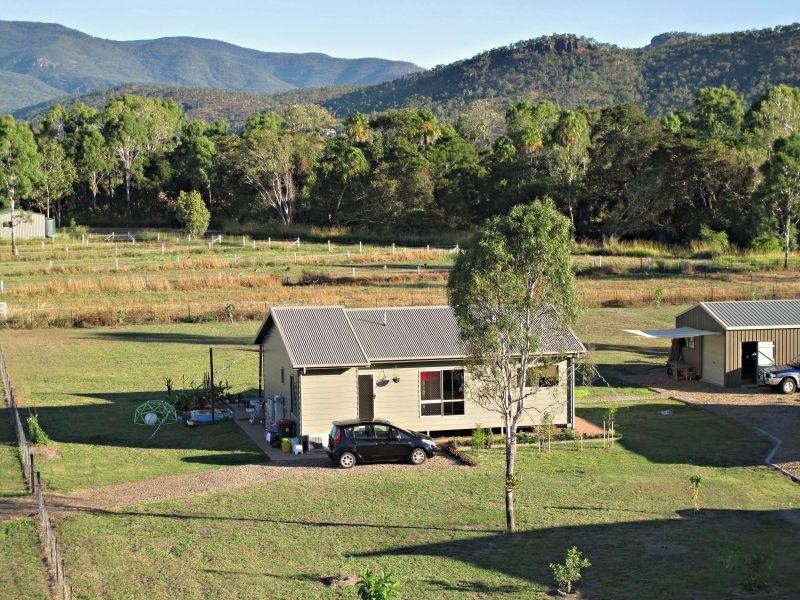 16 Barnham Road, Townsville QLD 4810