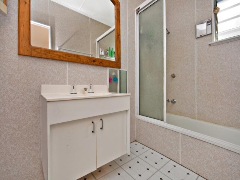 53 Chandler Street, Garbutt QLD 4814