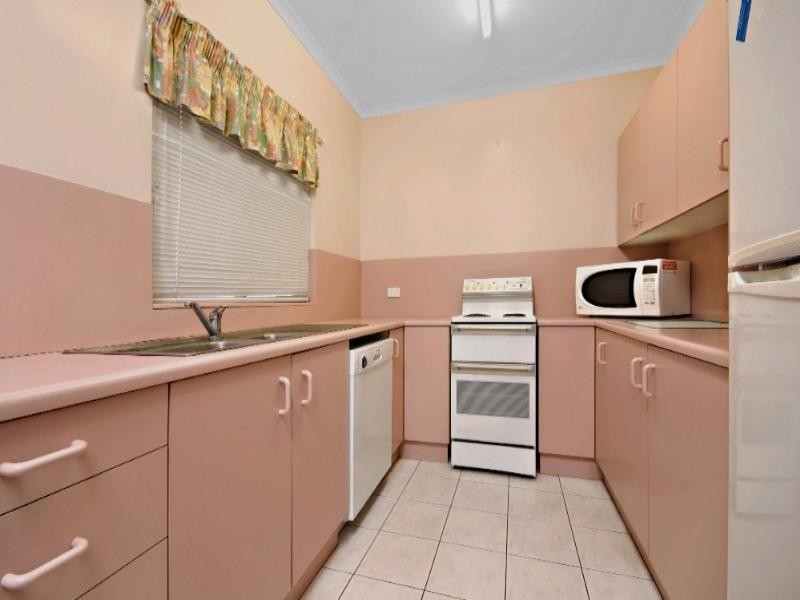 2/66 Tenth Avenue, Railway Estate QLD 4810