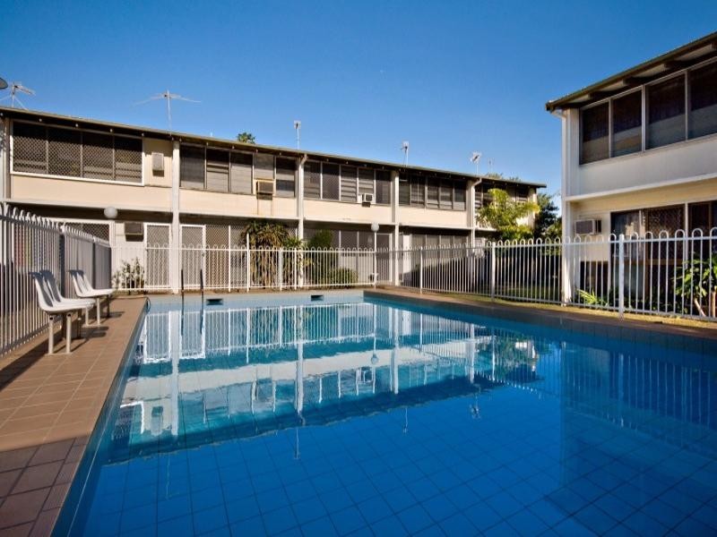 6/108 Mitchell Street, North Ward QLD 4810