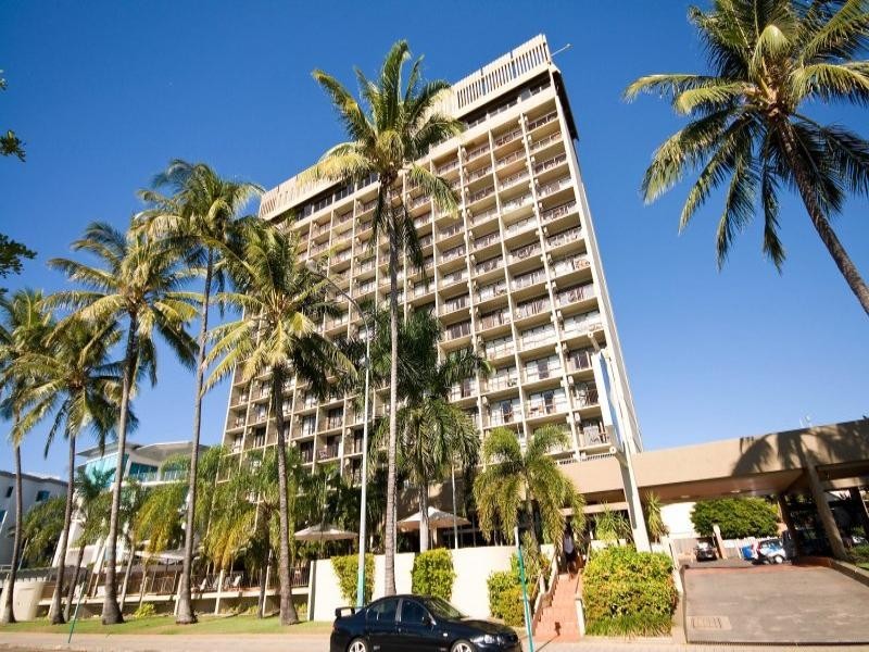 1006/75 The Strand, North Ward QLD 4810