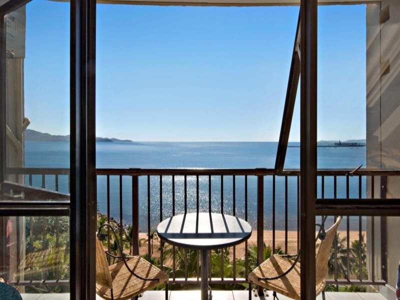 1006/75 The Strand, North Ward QLD 4810