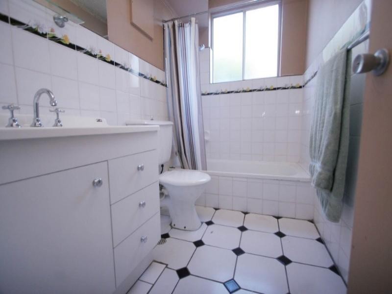 2/17 Stanton Terrace, North Ward QLD 4810