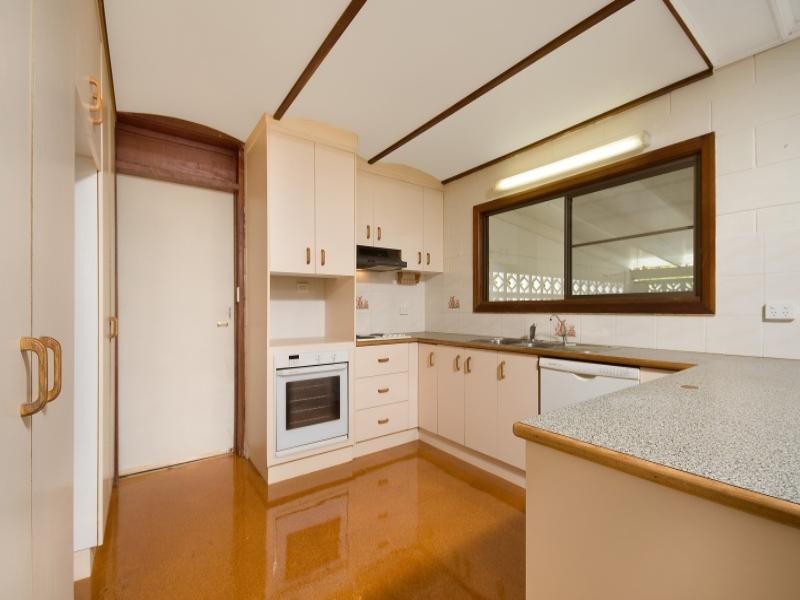 17 Weaver Street, Heatley QLD 4814