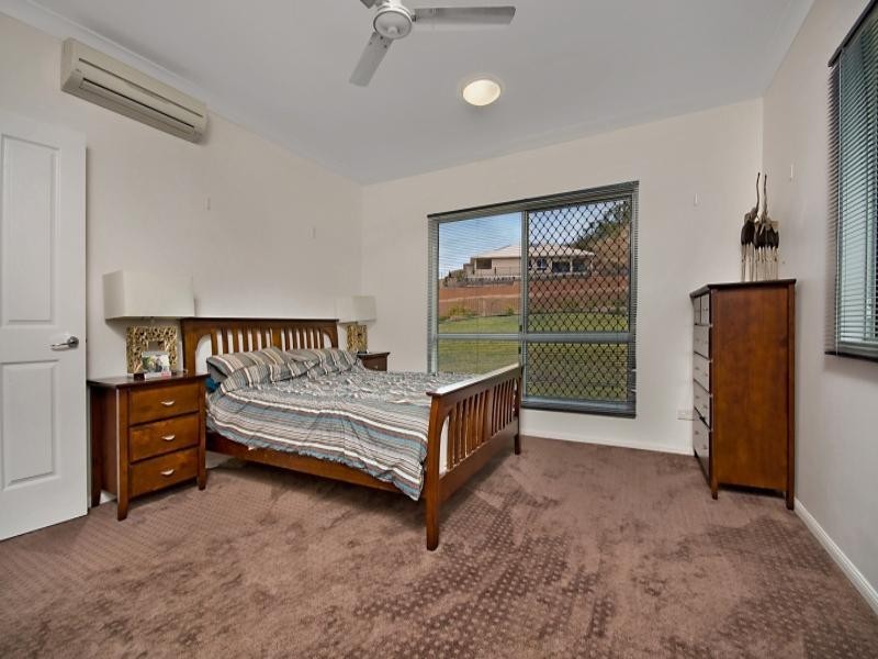 19 Glasgow Avenue, Mount Louisa QLD 4814