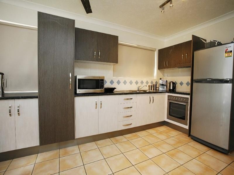 15 Estate Street, West End QLD 4810