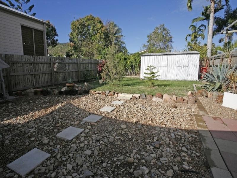 15 Estate Street, West End QLD 4810