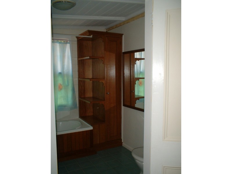 Railway Estate QLD 4810