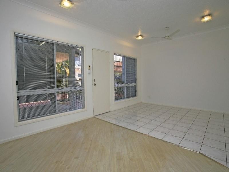 9/181-183 Mitchell Street, North Ward QLD 4810