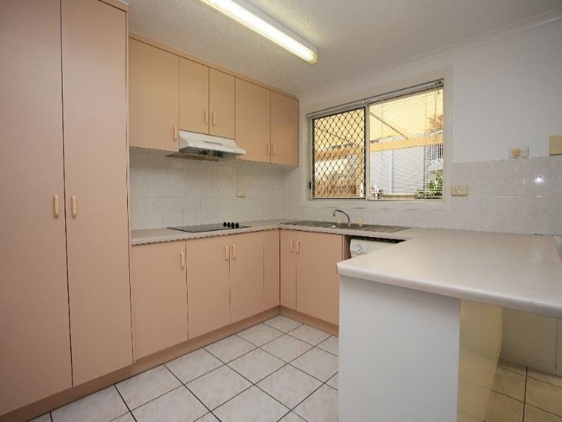 9/181-183 Mitchell Street, North Ward QLD 4810