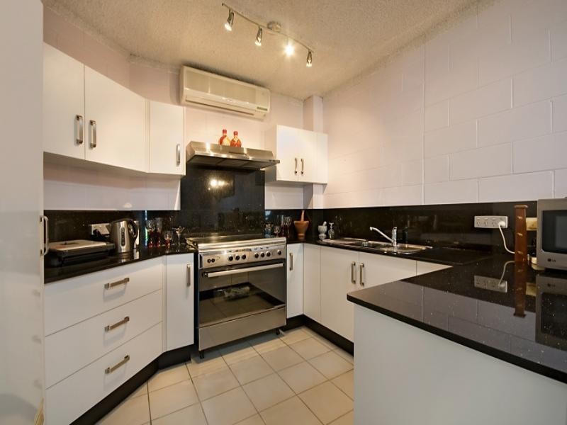 7/16 Old Common Road, Belgian Gardens QLD 4810