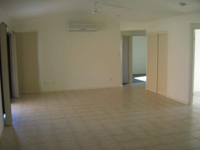 Mount Louisa QLD 4814