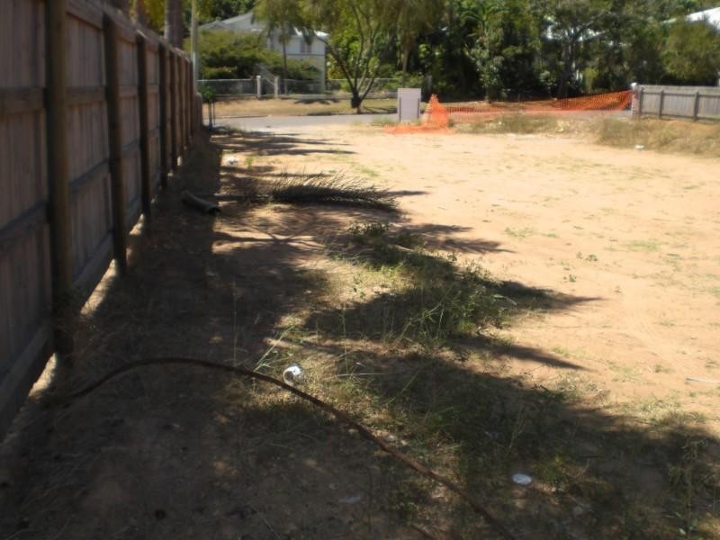 14 Taylor Street, Belgian Gardens QLD 4810