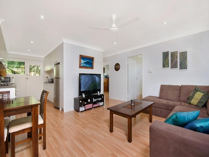 4/114 Cook Street, North Ward QLD 4810