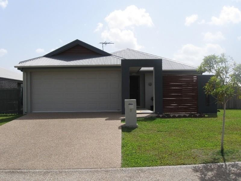 Bohle Plains QLD 4817