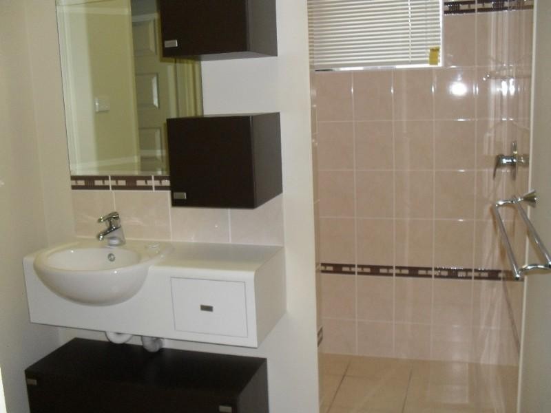 Bohle Plains QLD 4817