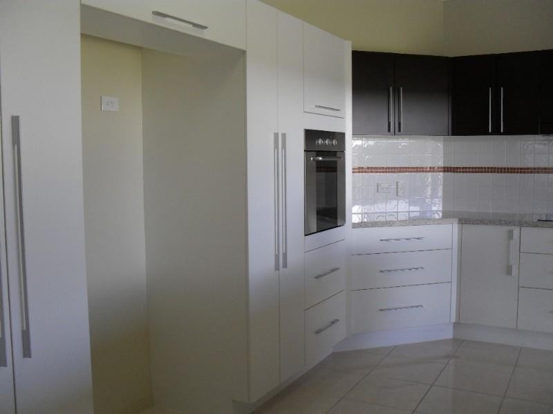 Bohle Plains QLD 4817