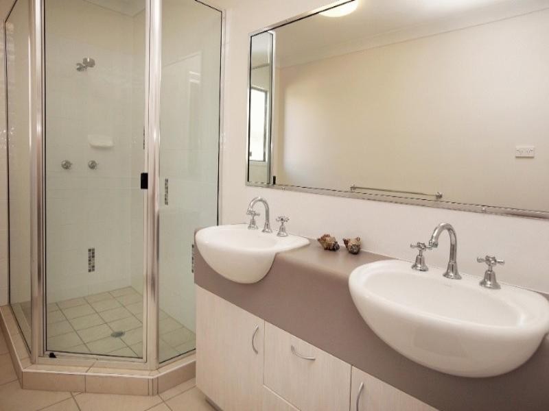 14 Chesham Drive, Kirwan QLD 4817