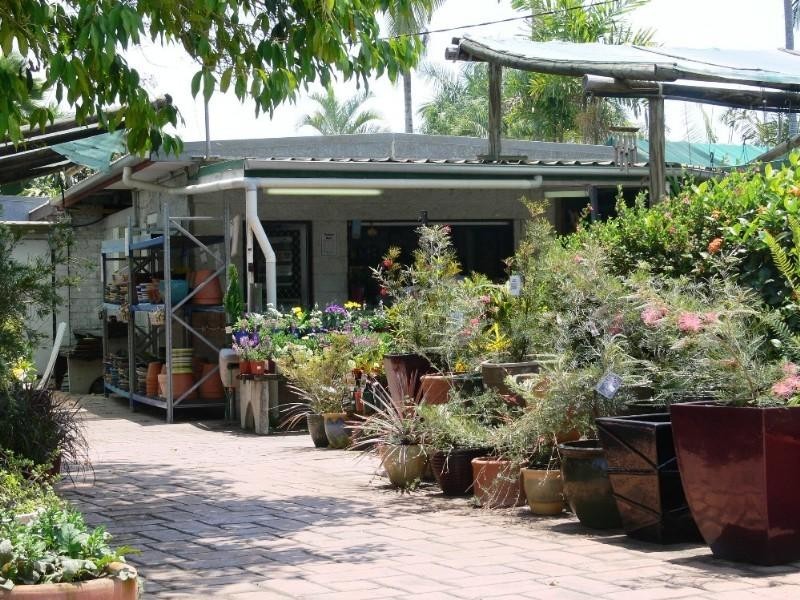 2 Lindeman Avenue, Cranbrook QLD 4814