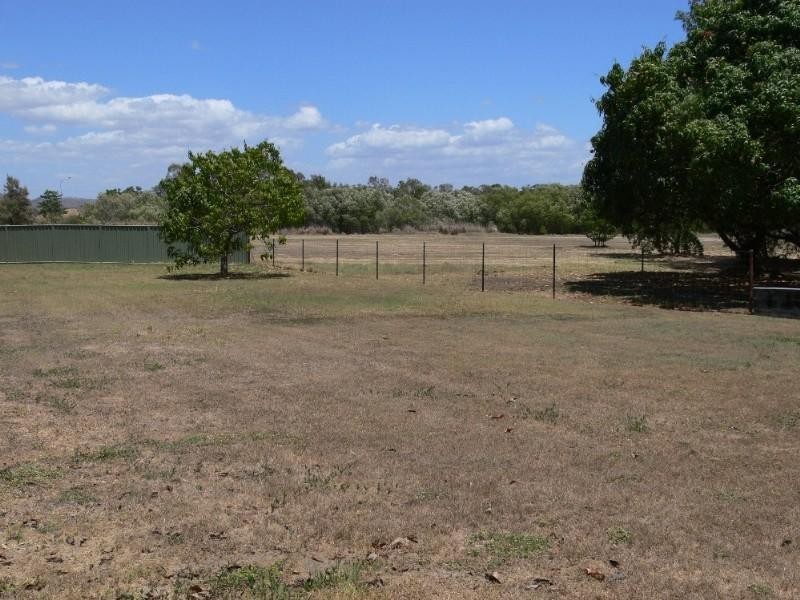 2A Parramatta Street, Belgian Gardens QLD 4810