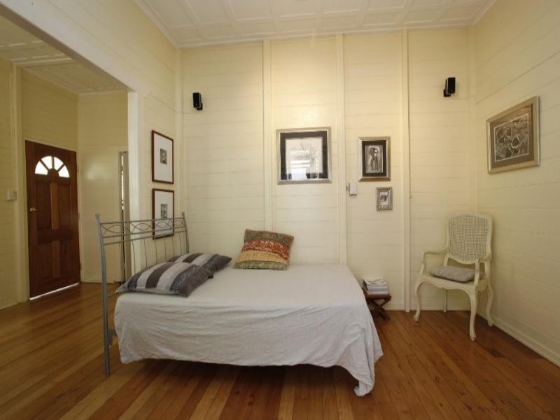 28 Queen Street, North Ward QLD 4810