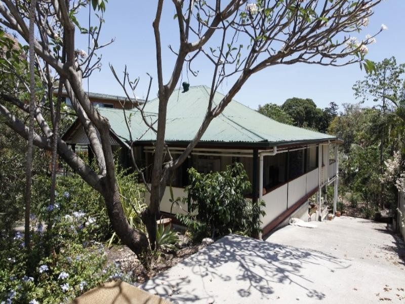 28 Queen Street, North Ward QLD 4810