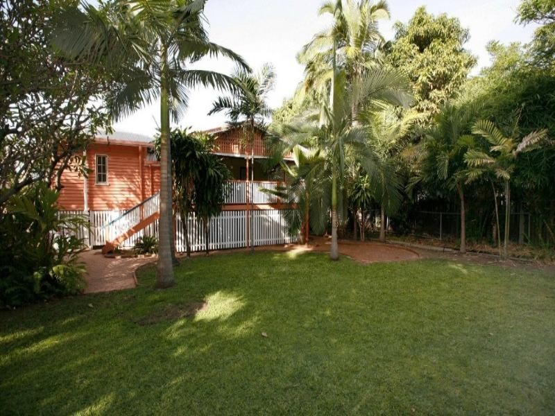 48 Warburton Street, North Ward QLD 4810