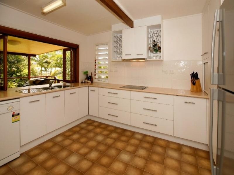 8 Blanes Street, Cranbrook QLD 4814