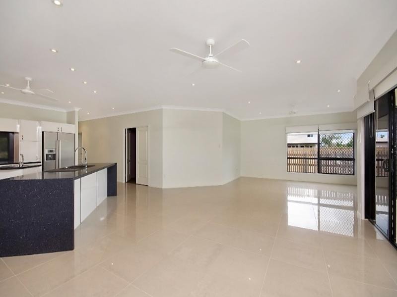 75 Aspley Drive, Kirwan QLD 4817