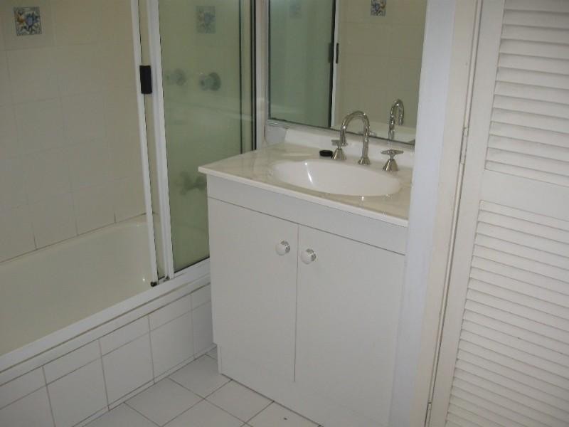 Mount Louisa QLD 4814