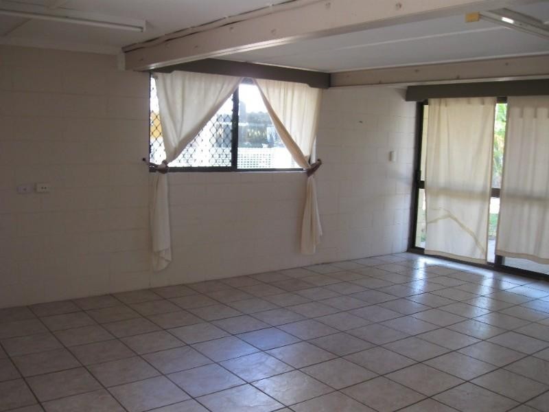 Mount Louisa QLD 4814