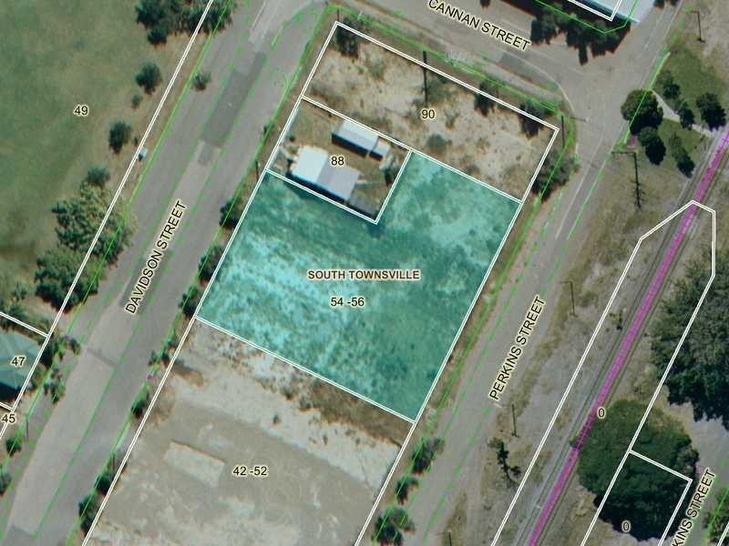 50 Perkins Street, South Townsville QLD 4810