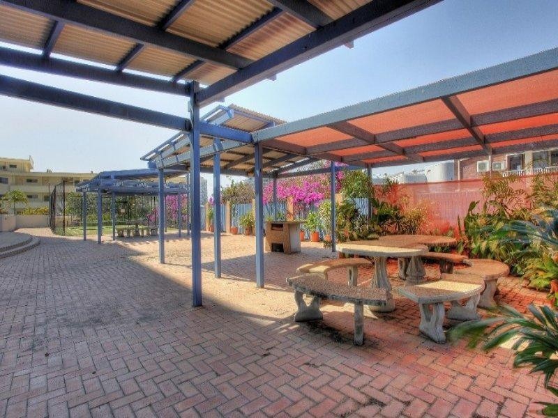 4D/3 The Strand, Townsville City QLD 4810