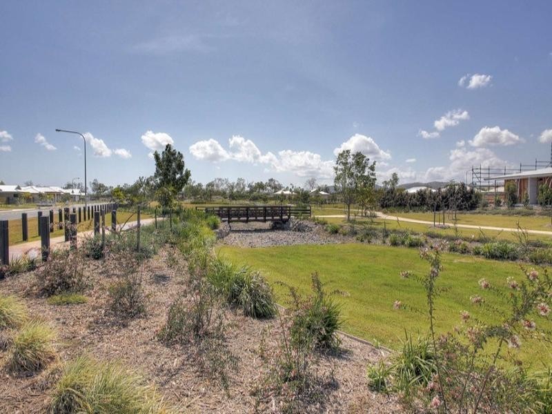 5 Capricorn Drive, Burdell QLD 4818