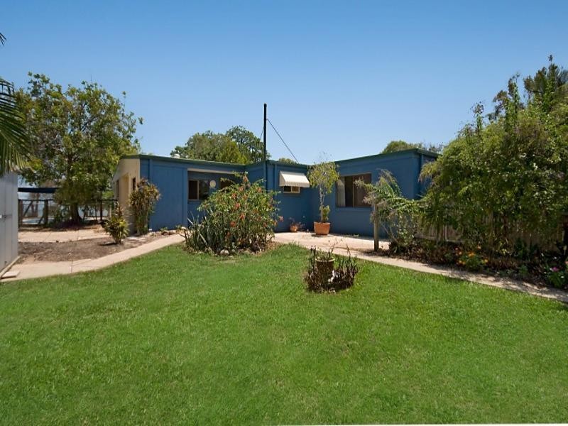 110 The Esplanade, Toolakea QLD 4818