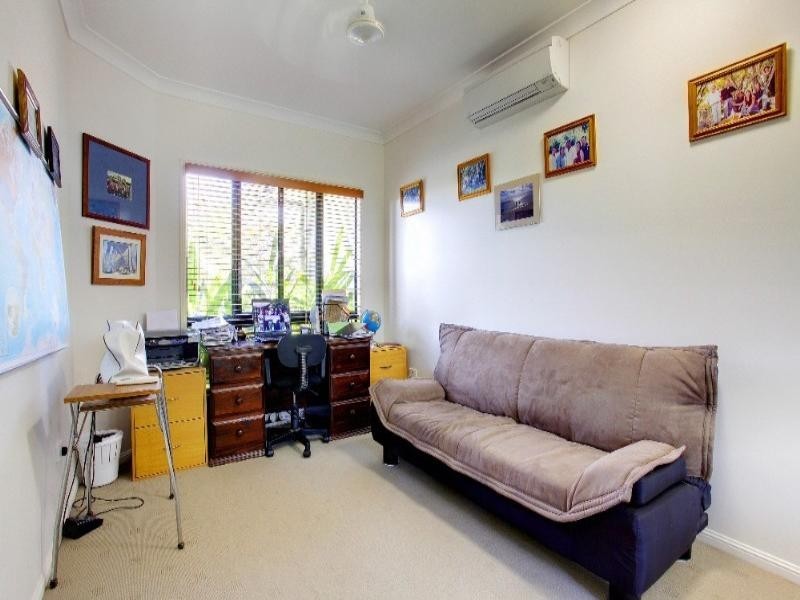 16 Helvellyn Street, Bushland Beach QLD 4818