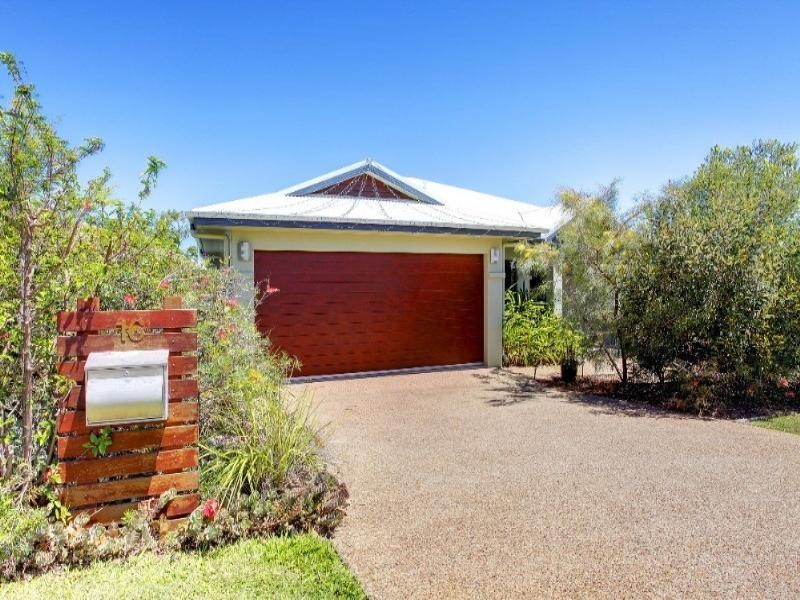 16 Helvellyn Street, Bushland Beach QLD 4818