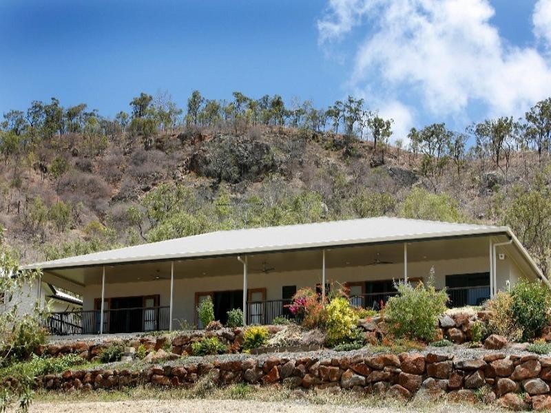 7 Monte Visto Court, Mount Louisa QLD 4814