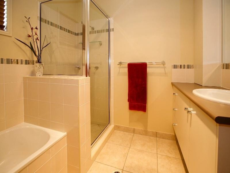 7 Monte Visto Court, Mount Louisa QLD 4814