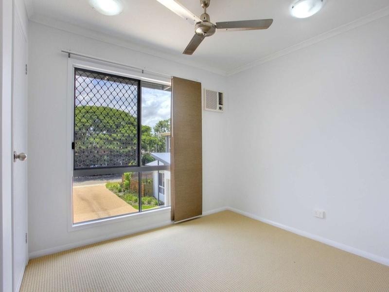 8 Ash Street, Kirwan QLD 4817
