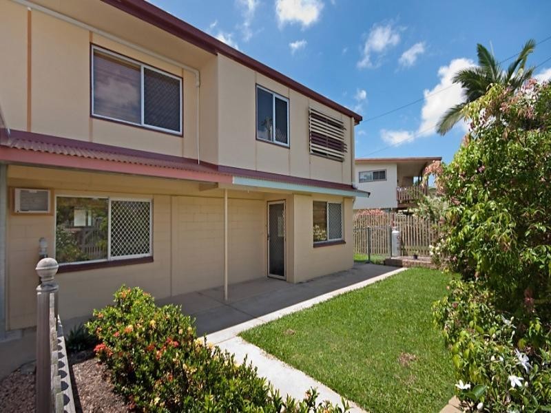 4 Blanes Street, Cranbrook QLD 4814