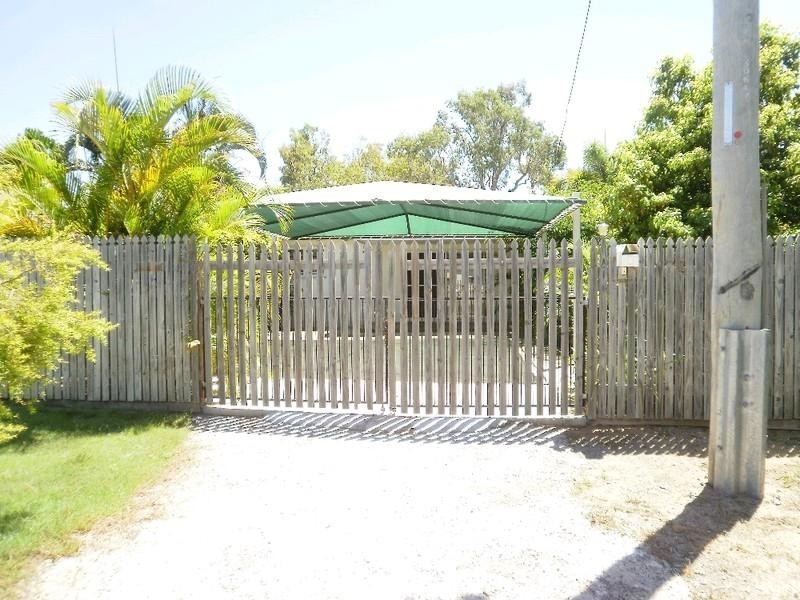 Saunders Beach QLD 4818