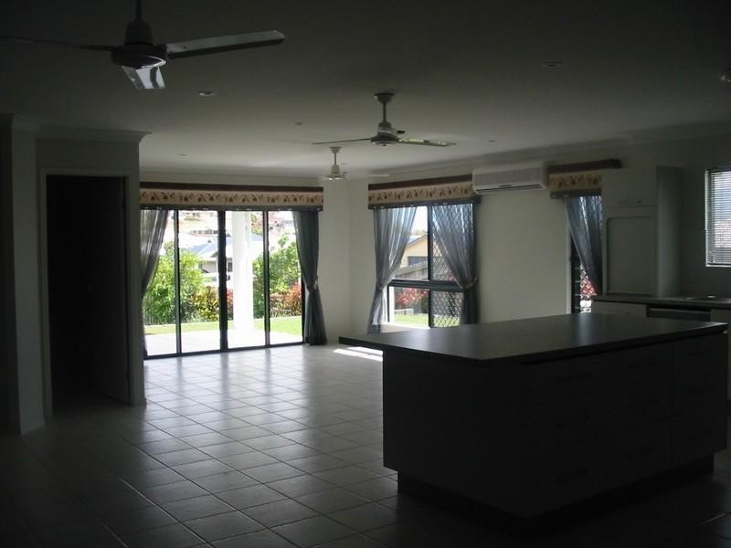 Mount Louisa QLD 4814