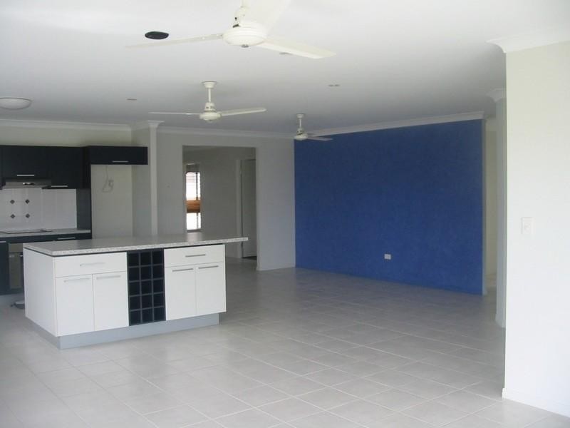 Mount Louisa QLD 4814