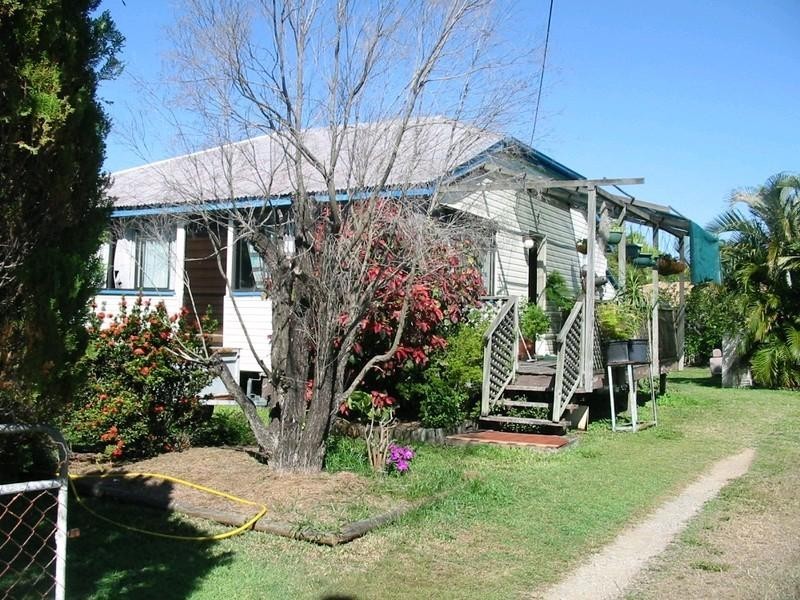 Hermit Park QLD 4812