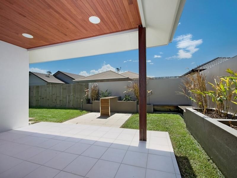 61 Lakeland Boulevard, Idalia QLD 4811